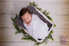 Studio-Baby-star-meilleur-photographe-naissance-top-grossesse-lyon-meyzieu-decines-bron-bourgoin-107