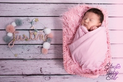 Studio-Baby-star-meilleur-photographe-naissance-top-grossesse-lyon-meyzieu-decines-bron-bourgoin-120